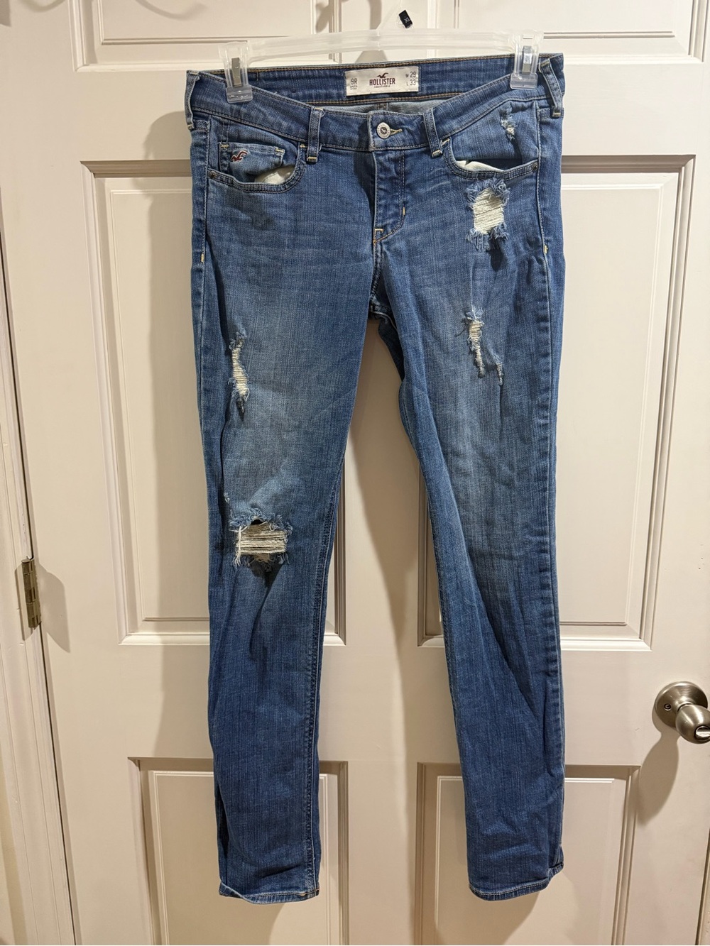Hollister  Women's Skinny Ripped Jeans - Blue Wash Size 29/33